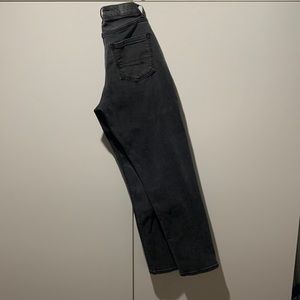 American Eagle Black Mom Jean